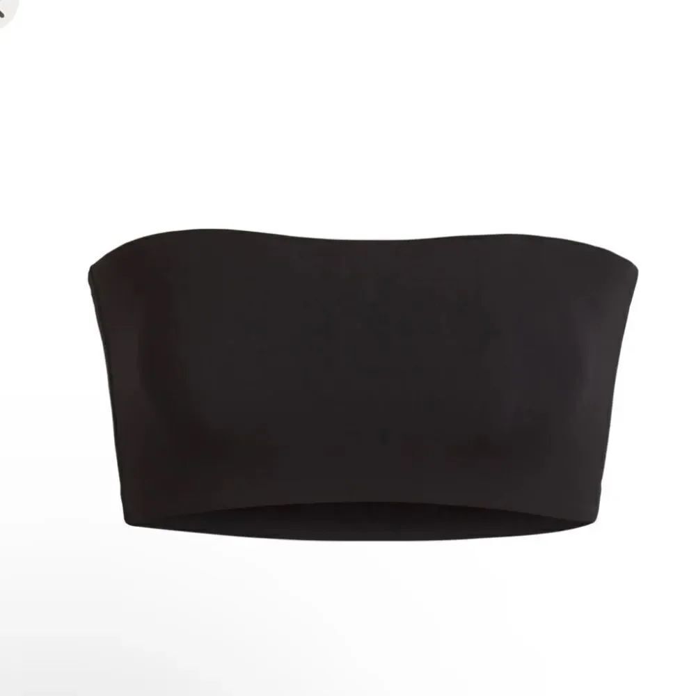 NWT SKIMS Fits Everybody Bandeau In Onyx Black Bra